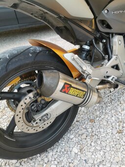 Honda hornet 600 - 2