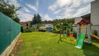 Rodinný dom s garážou, Banka, okr. Piešťany - 2