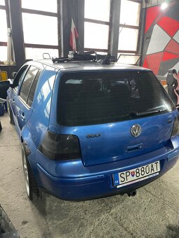 Volkswagen Golf 4 1.9 TDI 66kw - 2