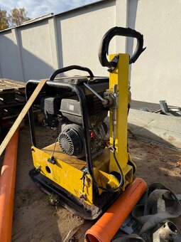 180kg reverzná vibračná doska Gude GRP 160 - 2