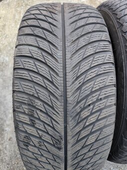 235/45R18 98V Michelin zimné - 2