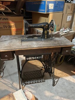 Predám šijací stroj Singer - 2