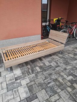 predám posteľ s roštom - 2