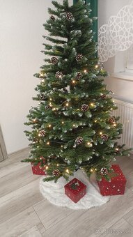 Vianočné osvetlenie - 2