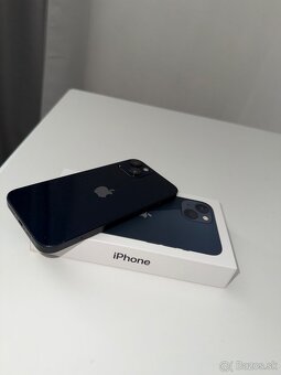 Apple iPhone 13 128GB - 2
