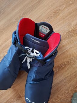 Hokejove nohavice CCM - 2