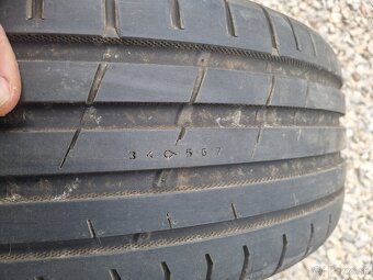 Predám pneu 225/45 r18 Nokian - 2