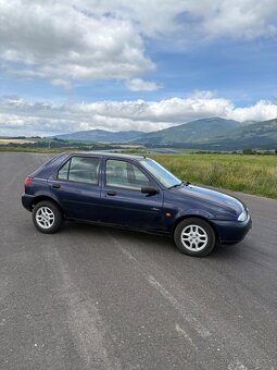Ford Fiesta - 2