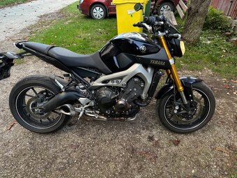 Yamaha mt09 - 2