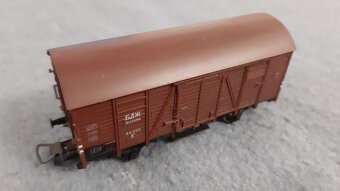 Vláčiky - krytý vozeň BDŽ PIKO H0 - 2