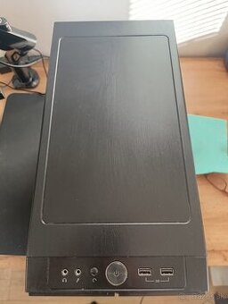 Predam skrinku Fractal Design Define Nano S - Window - 2