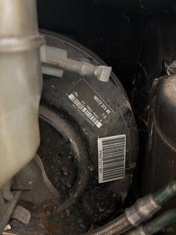 Posilovač bŕzd Peugeot 407 - 2