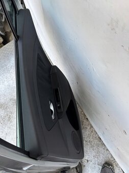 Renault Megane III 3 kombi 2008- pravé zadné dvere - 2