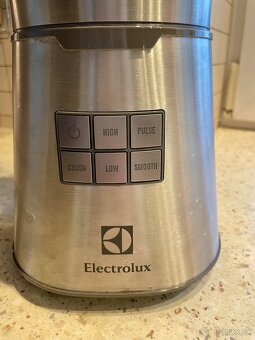 Mixer Electrolux ESB7500 - 2