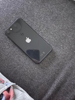 Iphone se 2020 64gb - 2