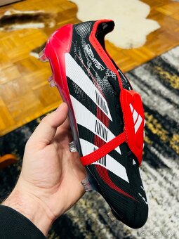 Kopačky Adidas Predator Elite FG Moments - 2