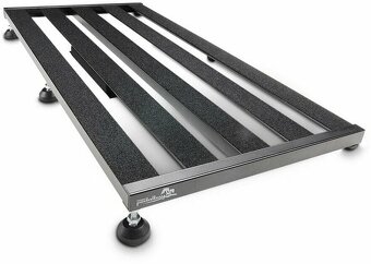 Pedalboard - stojan na efekty - 2