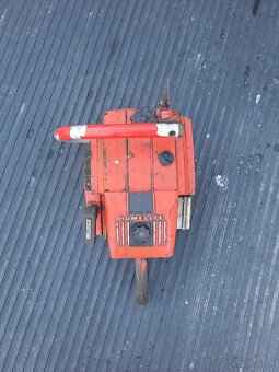 Stihl  Homelite - 2