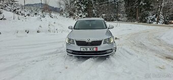 Predám škodu superb facelift automat dsg - 2