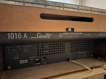 Radio gramofón 53,25,28d.h.v.cm - 2