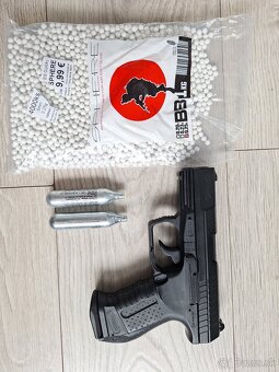 Airsoft zbran Walther - 2