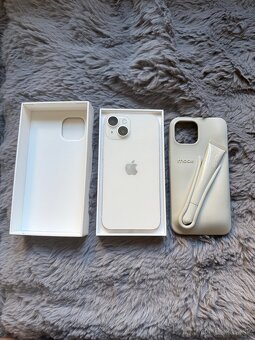 Predám Apple iPhone 14 128 GB biely - 2