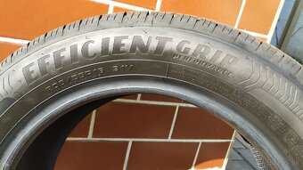predám Goodyear EfficientGrip Performance 205/55 R16 - 2