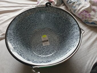 Kotlik na gulas 6l - 2