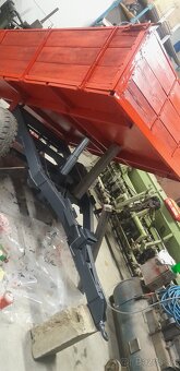 Vyklapacia vlecka - 2