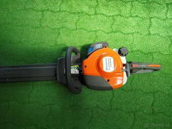 Plotostrih Husqvarna 122HD60 - 2