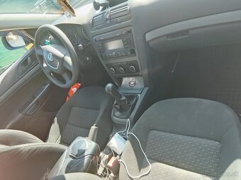 Škoda Octavia 2 1.6 Bezin - 2