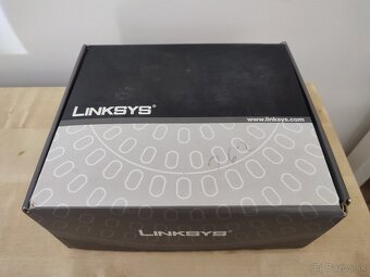 Telefón business stolový Linksys spa 922 a druhý typ - 2