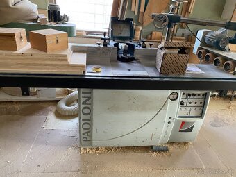 Predám frézu s prítlakom - 2