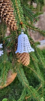 Hačkovaný zvonček / vločka na vianočný stromček - 2