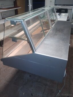 Chladiaca vitrína - 2