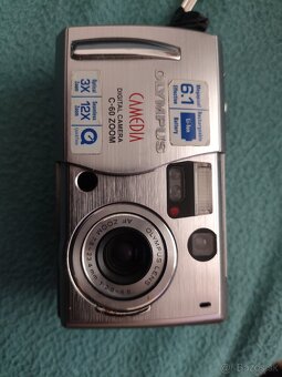 Olympus C 60 Zoom - 2