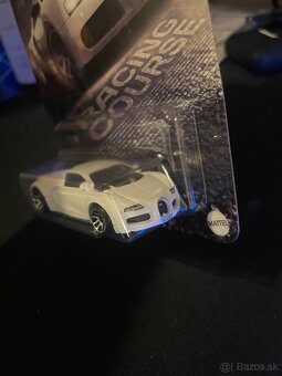 HotWheels Bugatti Veyron - 2