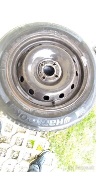 Pneumatiky zimné 185/65/15 - 2