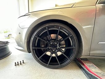 Ispiri FFR6 8.5 ET45 R20 5x112 - 2