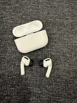 Airpods Pro 1 - 2