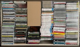 Predám zbierku cca 730 CD, kaziet, rock, pop, jazz, klasika - 2