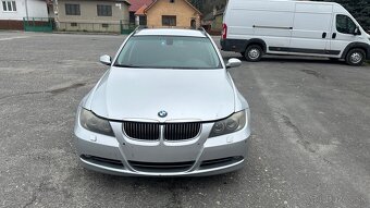 Rozpredam bmw e91 330d xdrive manuál - 2