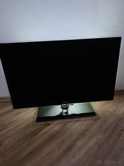 32" 3D LED TV Samsung UE32D6000 - 2