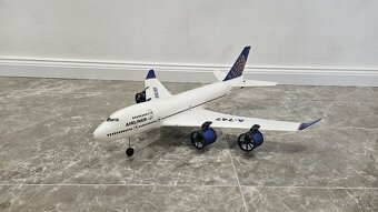 Predám RC lietadlo 747 - 2