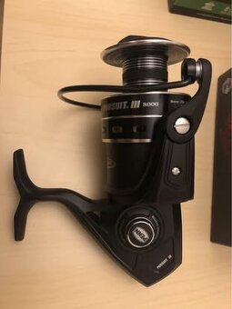Navijak Penn Pursuit III 8000 - 2