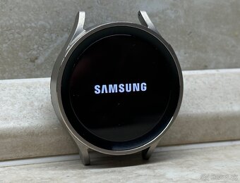 Samsung Galaxy Watch 5 Pro 45mm, natural titanium - 2