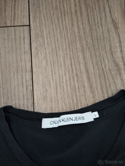 Čierne tričko Calvin Klein - 2