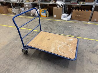 Plošinový skladový vozík - 2