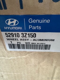 Elektrón Hyundai R16 - 2