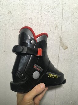 predám detske lyže techno pro a lyziarky techno pro - 2